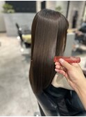 【グロスストレート】艶感あふれる美髪縮毛矯正