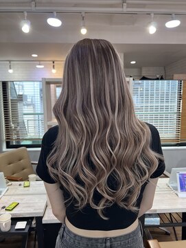 ラピス 新宿(Lapis) エクステハイライト/グレージュ