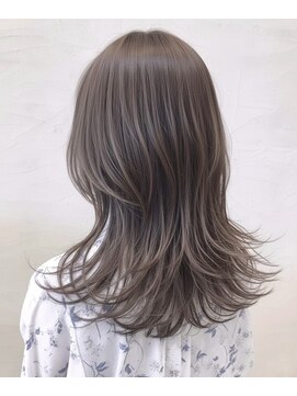 モアナ バイ ヘッドライト 駒沢大学店(Moana by HEADLIGHT) Moana【駒沢】#グレージュ#透明感カラー#レイヤーカット