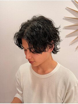 メゾンフォーメン 心斎橋店(Maison for men) センターパート サーフカール