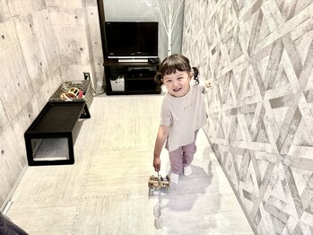 オーキッドバイヘアー(OrchiD.byhair)の写真/【六丁の目/駐車場有】キッズスペースあり♪ママも安心◎家族みんなで通える居心地の良いサロン。