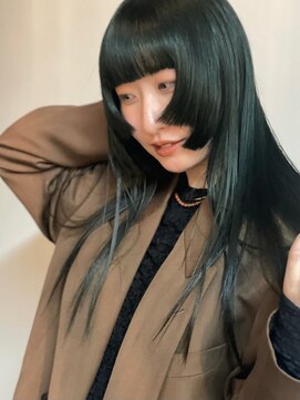 スイウ(suiu) 深みグリーン×ニュアンスロング