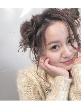 シュプール(SPUR) フェミニンツイン