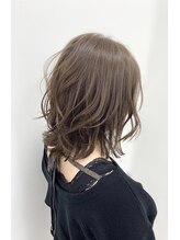 ヘアポジション 大曲北店 HAIR Position “ゆるふわ“ミディアムレイヤー