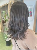 くすみベージュ