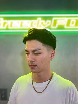 グリーディーフォックス 三軒茶屋(GreedyFOX) 波巻き/マッシュパーマ/ウルフ/ハイライト<理容室>三軒茶屋