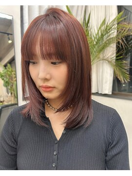 イット(it.) kana 顔まわり 韓国 チェリーレッド