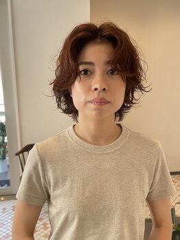アッセンブル(ASSEMBLE)の写真/シンプル×アクセントカラーならASSEMBLE♪自然に馴染みながら「あなたらしさ」を表現するこだわりカラー◎