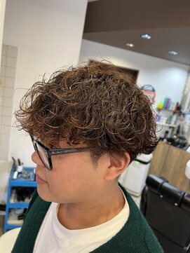 バーバーズ ミックスアップ(BARBERs MiXXUP) 波巻きパーマ
