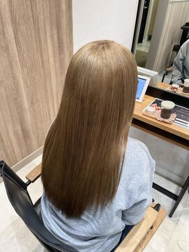 ミューズ バイ ケンジ(MUSE by KENJE) ベージュカラー/ミルクティーベージュ/ブリーチカラー