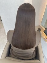 ジーナ 札幌(Zina) 暗めオリーブ