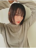 シースルーな顔周りがオシャレ！軽さをつけたレイヤーボブ