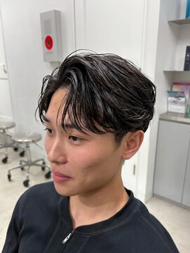 フィフス 名駅(fifth) 大人の抜け感を演出する、今トレンドのフェザーパーマ