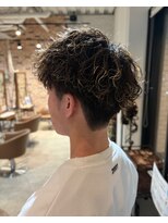 スペックホルダー(Spec Holder)&nbsp;波巻きパーマ×メッシュ1.14波巻きツイストスパイラル