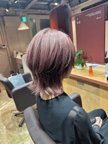イロ ジェイアール JR奈良店(IRO) ペールピンクウルフ/レイヤーカット/くびれショート