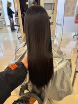 アイコニック 豊田店(ICONIQ)&nbsp;[豊田/ミルクティーブロンド/ダークブルー/ワンホンレイヤー]