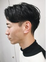 バイフィフス 原宿/表参道(by fifth)&nbsp;センターパートメンズマッシュパーマニュアンスパーマ刈り上げ