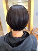 ショートボブ