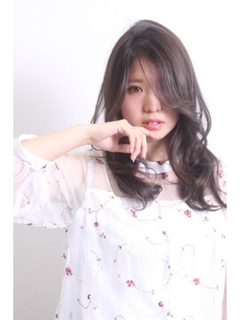 モナン 海老名(Monan) 決めすぎないラフなカール感