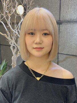 ゼスト フィーノ(ZEST fino) これからの季節にピッタリホワイトベージュ/立川/ハイトーン