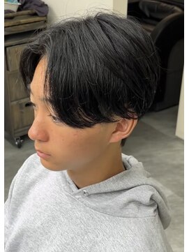 フイ 恵比寿(Hui) センターパート/フェザーパーマ/ニュアンスパーマ