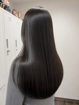 リリー シンジュク(Lilly) 【Lilly新宿】＃透明感カラー＃シアーカラー＃グレージュ