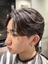 フジヤマ バーバー ショップ(FUJIYAMA BARBER SHOP)&nbsp;曲がる縮毛矯正ダウンパーマ韓国センターパートニュアンスパーマ