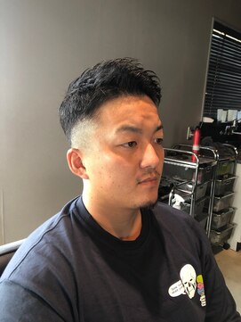 メンズヘアー スパイス 鍋島(Men's Hair SPICE) 2ミリフェード