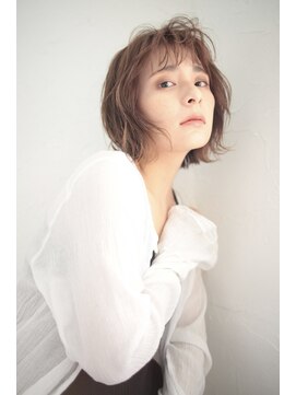 アンド(AND) ワイドバング　くしゃっとバングで垢抜けボブ　中目黒