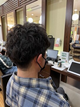 アローズ ステラプレイス店(HELLO'S) 刈り上げ×パーマ