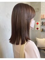 ロビン アンド ダルク(robin&darc) 切りっぱなしカット×アッシュベージュ