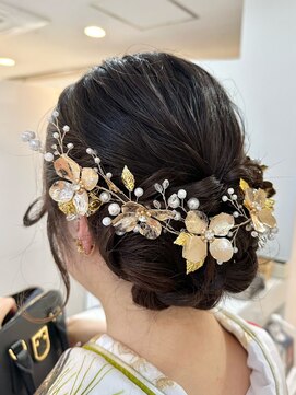 ラウレア(LAULEA) ヘアセット/卒業式アレンジ/お呼ばれアレンジ/表参道ヘアセット