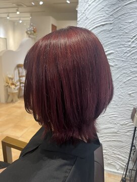 アマレット(Amaretto) 【ワインレッド×ウルフカット】