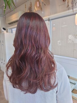 タオ(tao) うる艶ピンクロングヘア