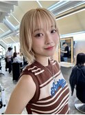 切りっぱなしボブ/ボブ/ハイトーン/抜きっぱなしブロンド