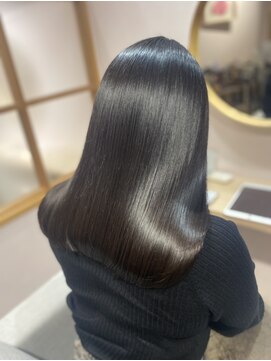 ネイバー(Neighbor) ツヤ髪縮毛矯正