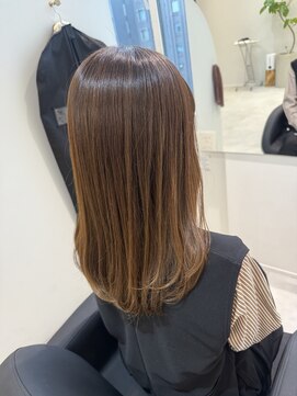 エミュスト(Emuest) 髪質改善トリートメント