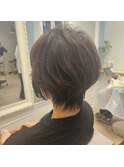 大人っぽさが素敵なショートヘア