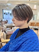 乾かすだけでキマる髪/馴染むハイトーンハイライトショート