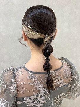 ヴィサージュアクト(VISAGE a.c.t) キレイめタイト編み下ろしアレンジ♪