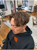 表参道駅MEN’S/ニュアンスパーマ/刈り上げセンターパート