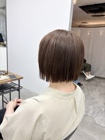 テラス トヨタ(Telasu Toyota)&nbsp;外ハネ切りっぱなしミニボブ
