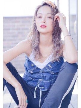 テイラー(Taylor) [Taylor]  アイスグレーx無造作ロング