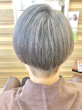 ル クール 小千谷店(Le Coeur) シルバーアッシュ