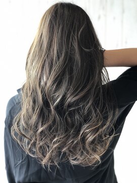 エフ(efu.) クリスタルアッシュ