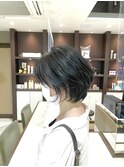ショートボブ