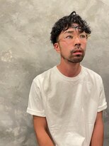 ブラック(BLUCK)&nbsp;カジュアルパーマ