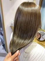 ロンドアベニール 北千住(Lond avenir) 透明感◎オリーブベージュ　西田大樹