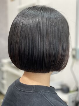 スナリー(Snaly) ボブ/丸みボブ/刈り上げ/さらつや