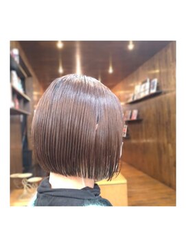 オトミカヘアー サロンワーク/ぱつっとボブ